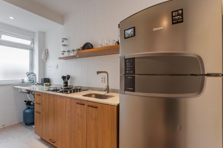 Studio para alugar com 31m², 1 quarto e 1 vaga Studio para alugar com 31m², 1 quarto e 1 vagaCozinha e Área de Serviço