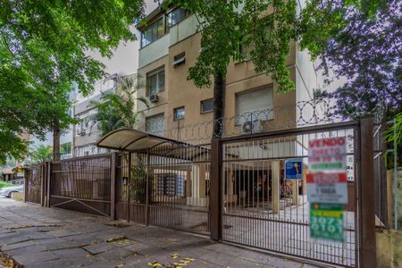 Studio para alugar com 31m², 1 quarto e 1 vaga Studio para alugar com 31m², 1 quarto e 1 vagaFachada