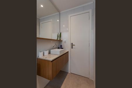 Studio para alugar com 31m², 1 quarto e 1 vaga Studio para alugar com 31m², 1 quarto e 1 vagaBanheiro