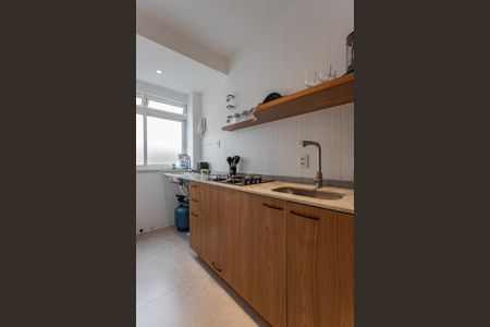 Studio para alugar com 31m², 1 quarto e 1 vaga Studio para alugar com 31m², 1 quarto e 1 vagaCozinha e Área de Serviço