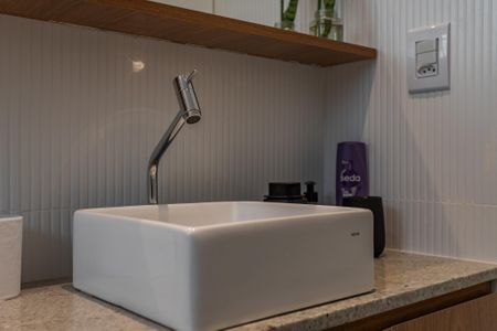 Studio para alugar com 31m², 1 quarto e 1 vaga Studio para alugar com 31m², 1 quarto e 1 vagaBanheiro