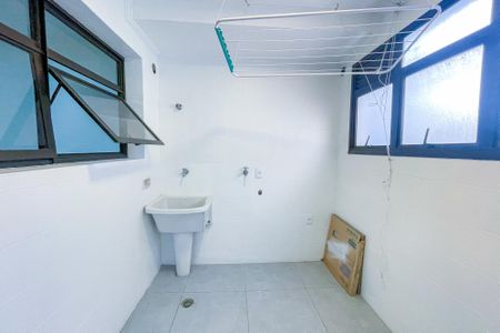 Apartamento para alugar com 90m², 3 quartos e 2 vagas Apartamento para alugar com 90m², 3 quartos e 2 vagasLavanderia
