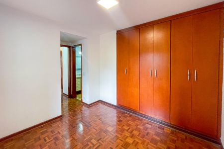Apartamento para alugar com 90m², 3 quartos e 2 vagas Apartamento para alugar com 90m², 3 quartos e 2 vagasSuíte