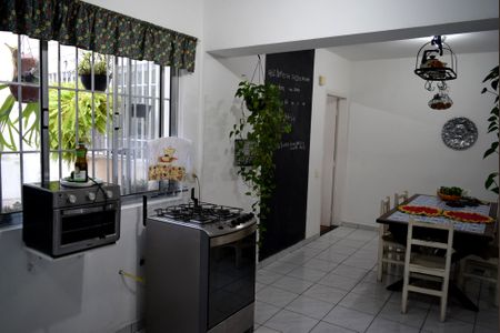 Casa à venda com 200m², 4 quartos e 2 vagasCozinha