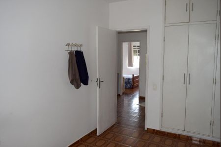 Casa à venda com 200m², 4 quartos e 2 vagasQuarto 2