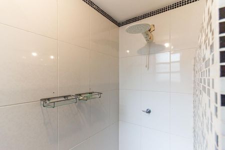 Apartamento para alugar com 109m², 3 quartos e sem vagaBanheiro