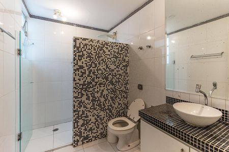 Apartamento para alugar com 109m², 3 quartos e sem vagaBanheiro