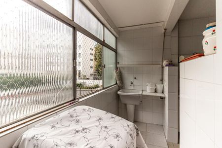 Apartamento para alugar com 109m², 3 quartos e sem vagaÁrea de Serviço