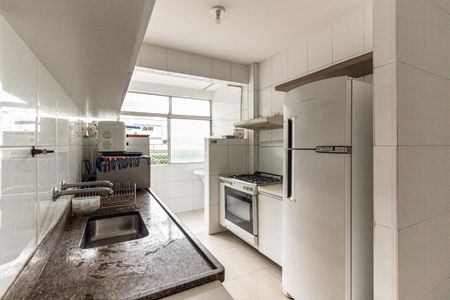 Apartamento para alugar com 109m², 3 quartos e sem vagaCozinha