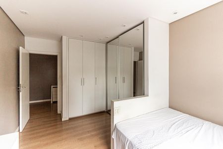 Apartamento para alugar com 109m², 3 quartos e sem vagaQuarto 1