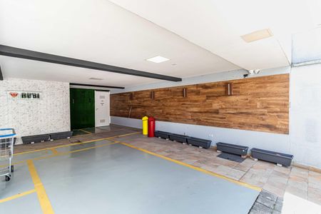 Apartamento à venda com 48m², 1 quarto e 1 vaga Apartamento à venda com 48m², 1 quarto e 1 vagaÁrea comum - Garagem