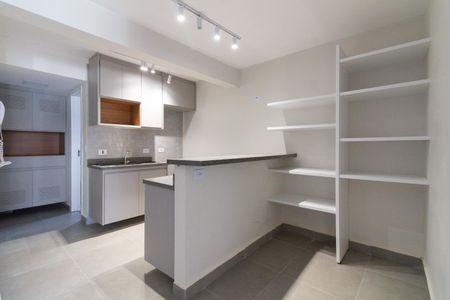 Apartamento à venda com 48m², 1 quarto e sem vaga Apartamento à venda com 48m², 1 quarto e sem vagaCozinha