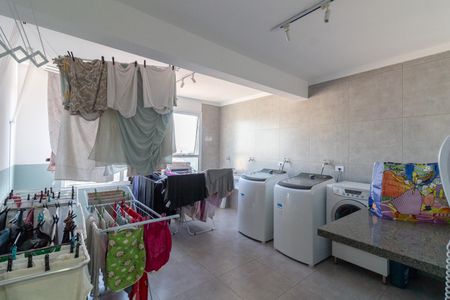 Apartamento à venda com 48m², 1 quarto e sem vaga Apartamento à venda com 48m², 1 quarto e sem vagaÁrea comum