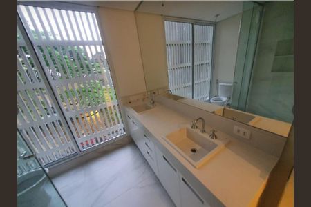 Apartamento à venda com 150m², 3 quartos e 1 vaga Apartamento à venda com 150m², 3 quartos e 1 vagaFoto 01