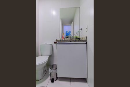 Apartamento à venda com 69m², 2 quartos e 1 vagaBanheiro Social