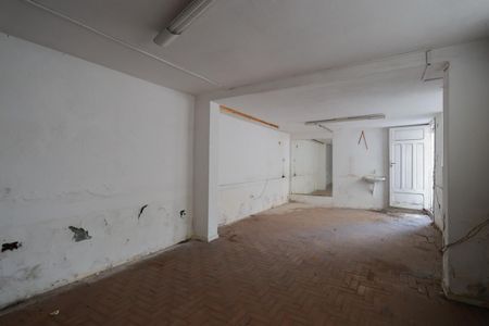 Casa à venda com 300m², 3 quartos e 5 vagasSalão de festas