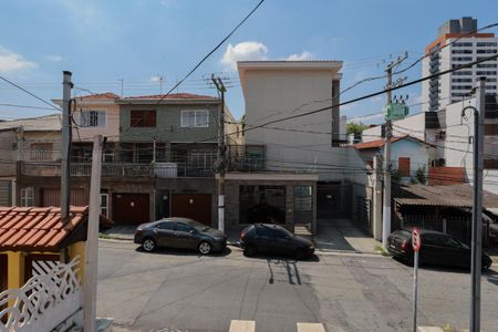 Casa à venda com 300m², 3 quartos e 5 vagasVista da varanda do quarto 1