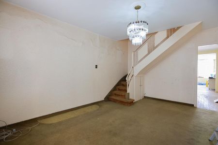 Casa à venda com 300m², 3 quartos e 5 vagasSala