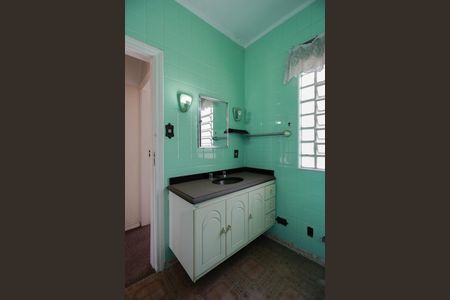 Casa à venda com 300m², 3 quartos e 5 vagasBanheiro