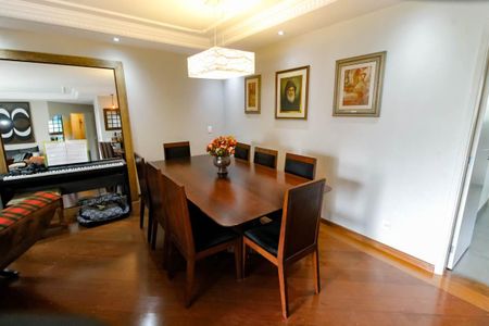 Apartamento à venda com 160m², 4 quartos e 3 vagasSala