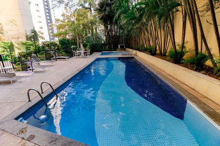 Apartamento à venda com 160m², 4 quartos e 3 vagasÁrea comum - Piscina
