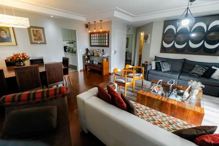 Apartamento à venda com 160m², 4 quartos e 3 vagasSala