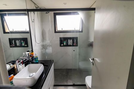 Apartamento à venda com 160m², 4 quartos e 3 vagasBanheiro da Suíte 1