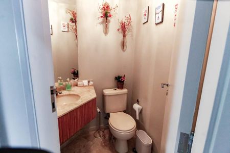 Apartamento à venda com 160m², 4 quartos e 3 vagasLavabo