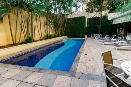 Apartamento à venda com 160m², 4 quartos e 3 vagasÁrea comum - Piscina