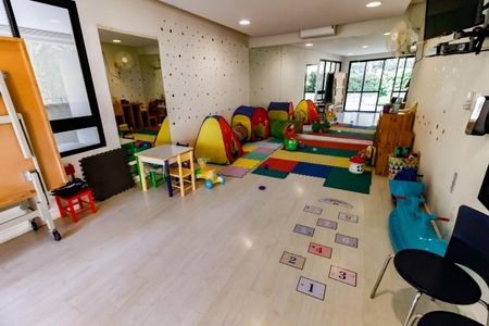 Apartamento à venda com 160m², 4 quartos e 3 vagasBrinquedoteca