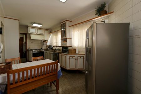 Apartamento à venda com 200m², 4 quartos e 3 vagasCozinha