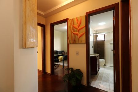 Apartamento à venda com 200m², 4 quartos e 3 vagasCorredor