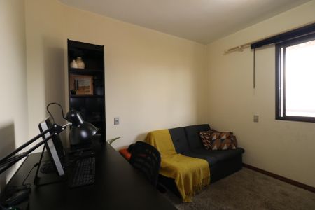 Apartamento à venda com 200m², 4 quartos e 3 vagasQuarto 1