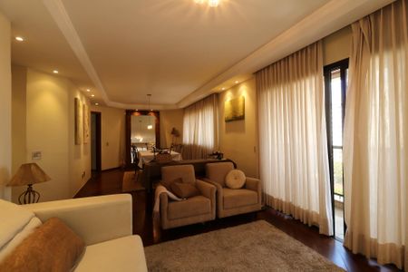 Apartamento à venda com 200m², 4 quartos e 3 vagasSala