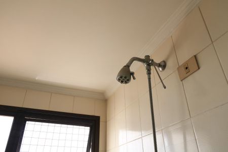 Apartamento à venda com 200m², 4 quartos e 3 vagasBanheiro da Suíte 2