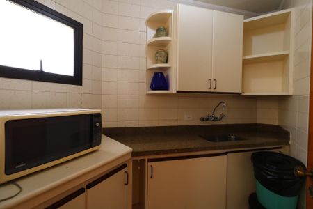Apartamento à venda com 200m², 4 quartos e 3 vagasÁrea Comum - Salão de Festa