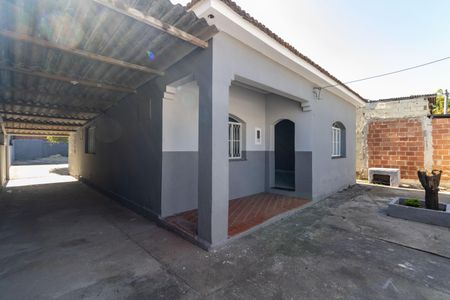 Casa para alugar com 360m², 3 quartos e 3 vagas Casa para alugar com 360m², 3 quartos e 3 vagasQuintal