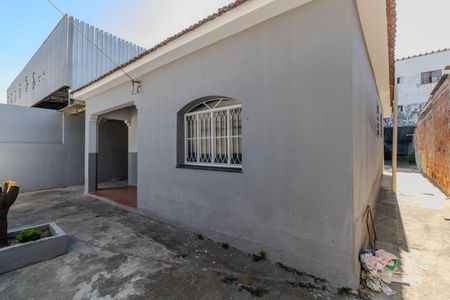 Casa para alugar com 360m², 3 quartos e 3 vagas Casa para alugar com 360m², 3 quartos e 3 vagasQuintal