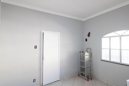 Casa para alugar com 360m², 3 quartos e 3 vagas Casa para alugar com 360m², 3 quartos e 3 vagasQuarto 1