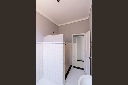 Casa para alugar com 360m², 3 quartos e 3 vagas Casa para alugar com 360m², 3 quartos e 3 vagasBanheiro