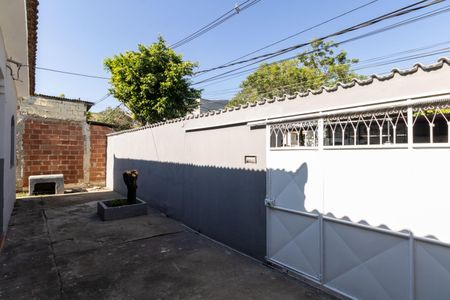 Casa para alugar com 360m², 3 quartos e 3 vagas Casa para alugar com 360m², 3 quartos e 3 vagasQuintal