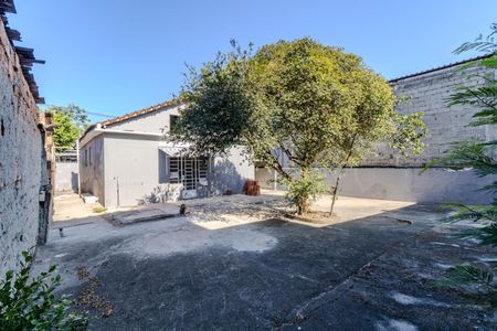 Casa para alugar com 360m², 3 quartos e 3 vagas Casa para alugar com 360m², 3 quartos e 3 vagasQuintal