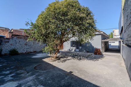 Casa para alugar com 360m², 3 quartos e 3 vagas Casa para alugar com 360m², 3 quartos e 3 vagasQuintal