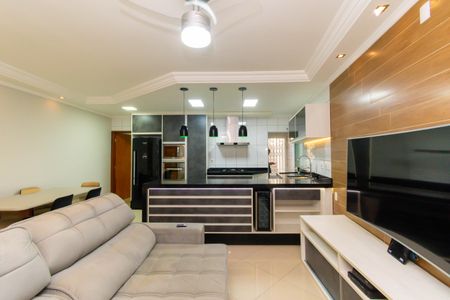 Casa à venda com 225m², 3 quartos e 1 vagaSala