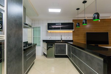 Casa à venda com 225m², 3 quartos e 1 vagaCozinha