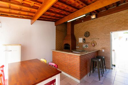 Casa à venda com 225m², 3 quartos e 1 vagaVaranda Gourmet