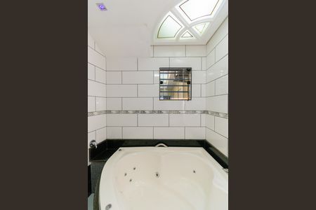 Casa à venda com 225m², 3 quartos e 1 vagaBanheiro da Suíte