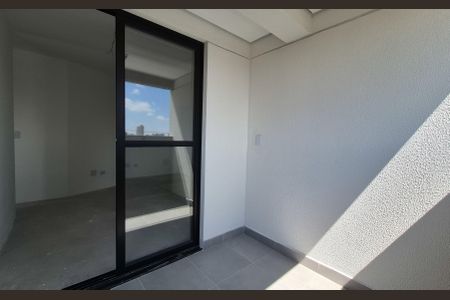 Apartamento à venda com 45m², 2 quartos e 1 vaga Apartamento à venda com 45m², 2 quartos e 1 vagaVaranda