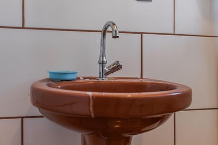 Casa à venda com 100m², 4 quartos e 2 vagasSuíte