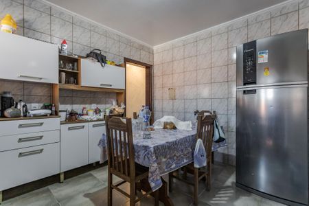 Casa à venda com 100m², 4 quartos e 2 vagasCozinha e Área de Serviço